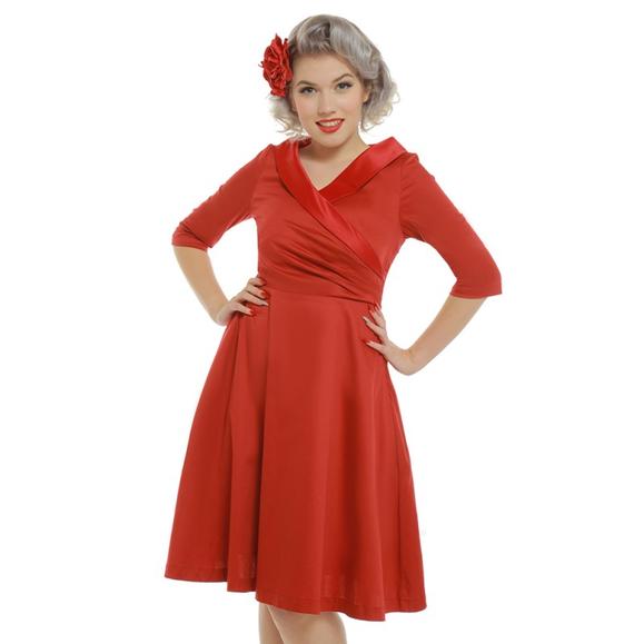 Ilona-rød kjole med ærmer